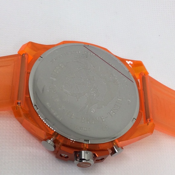 π₯ Diesel Unisex Watch with Orange Gradient Face π₯ - Picture 5 of 7